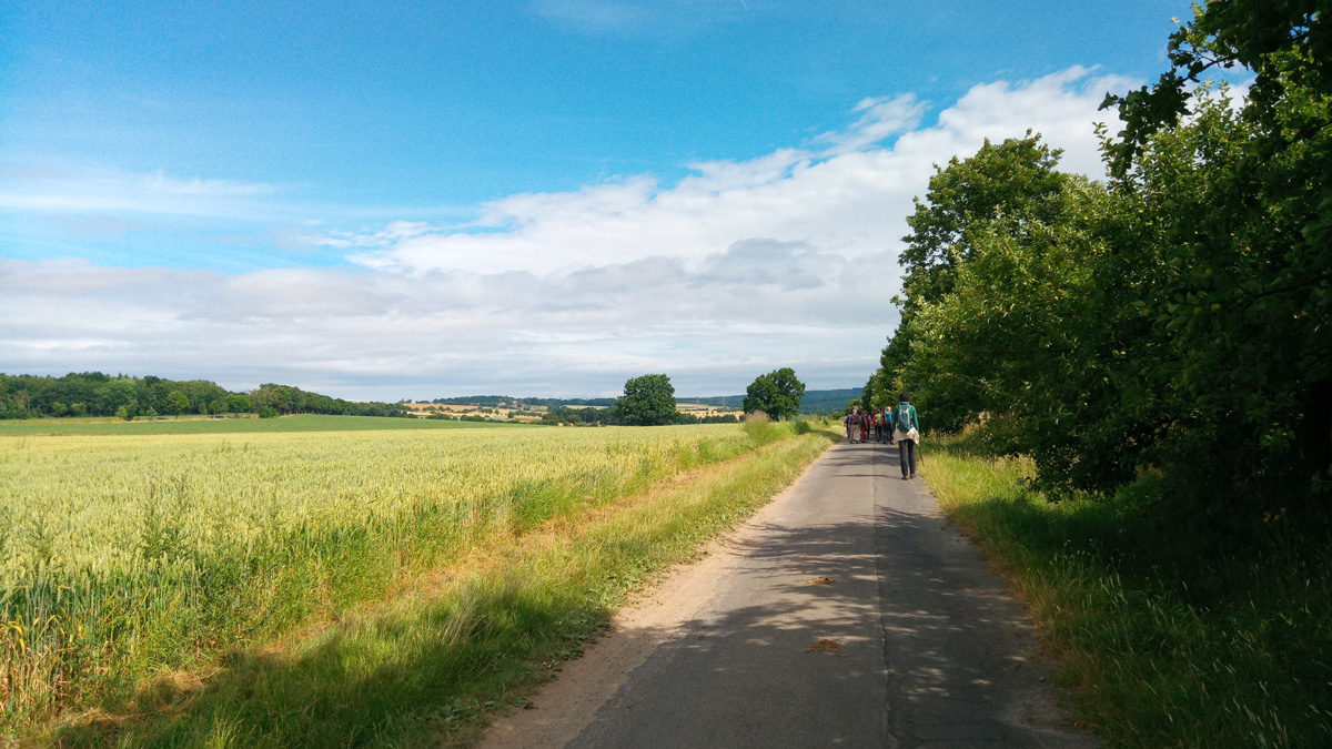 Mehr über den Artikel erfahren Sonntagswanderung über den Garenberg